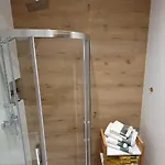 Bursztynowy Modern Tower غدينيا