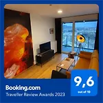 شقة Bursztynowy Modern Tower *