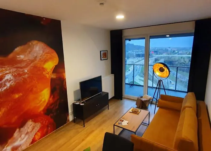 Bursztynowy Modern Tower * Gdyně